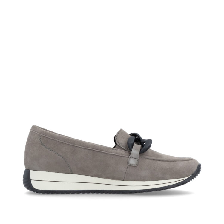 Mocassins gris pour femme de la marque Remonte. Référence D0H10-42 Maus. Disponible chez Chauss'Family magasin de chaussures à Issoire.