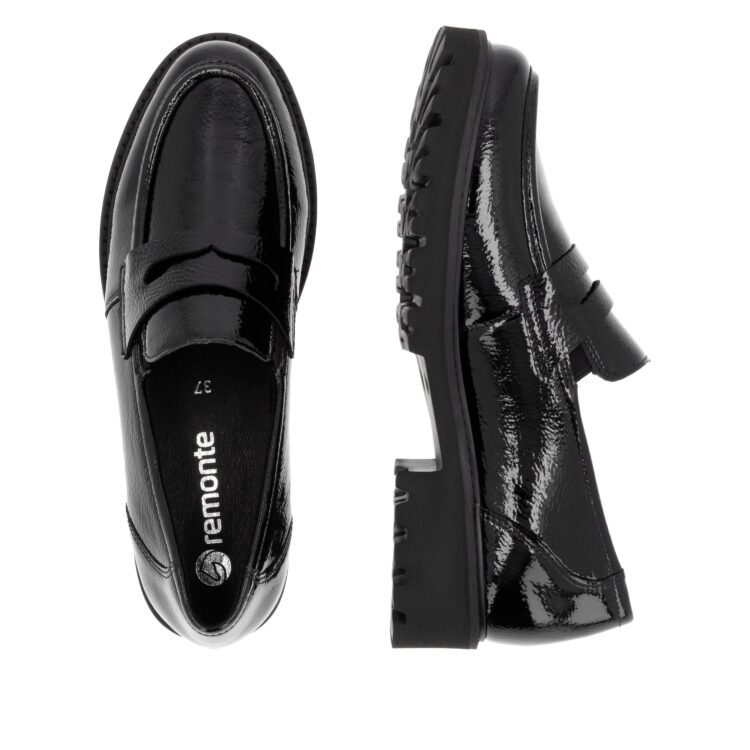 Mocassins noirs pour femme de la marque Remonte. Référence D8602-02 Nero. Disponible chez Chauss'Family magasin de chaussures à Issoire.