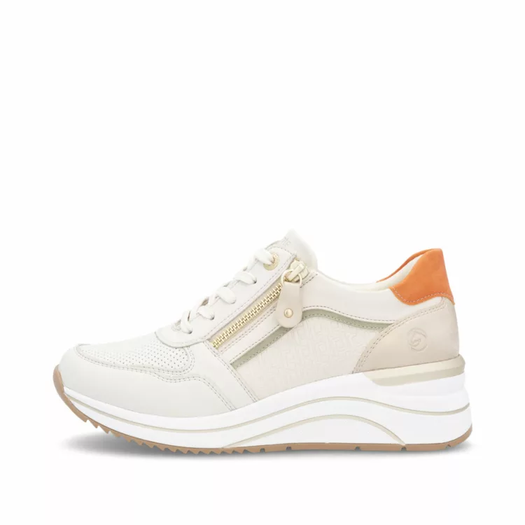 Baskets compensées beiges pour femme marque Remonte. Référence D0T10-80 Offwhite. Disponible chez Chauss'Family magasin de chaussures à Issoire.