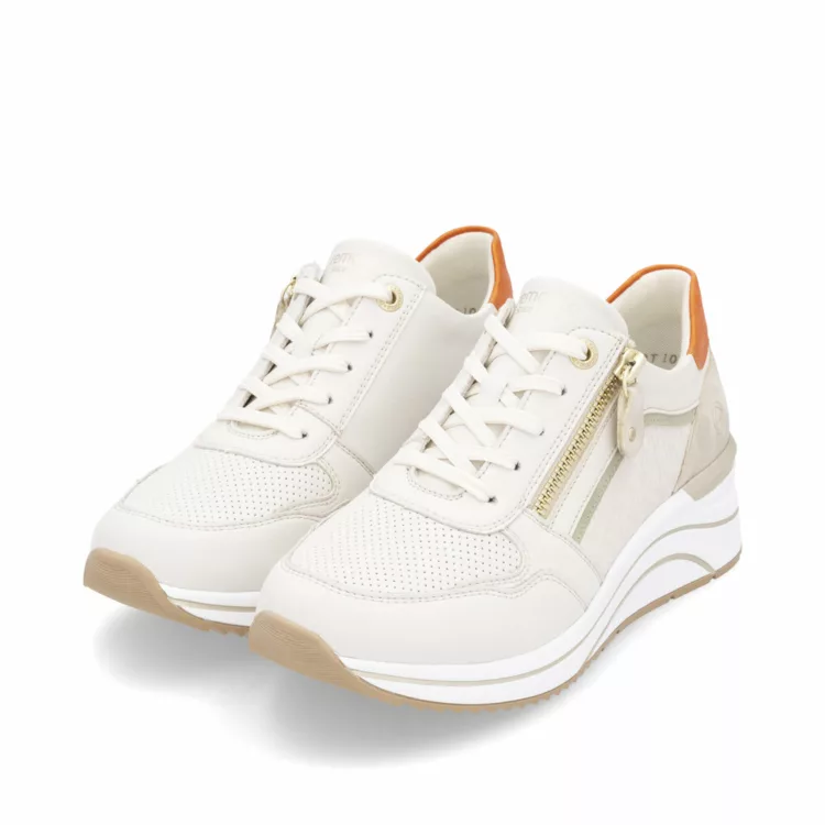 Baskets compensées beiges pour femme marque Remonte. Référence D0T10-80 Offwhite. Disponible chez Chauss'Family magasin de chaussures à Issoire.